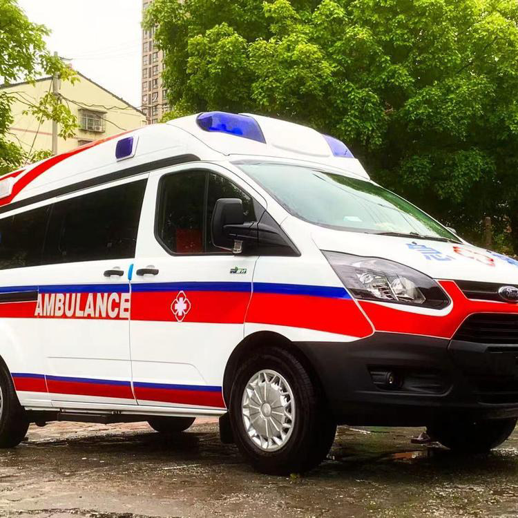 龙湖跨省救护车出租护送返乡