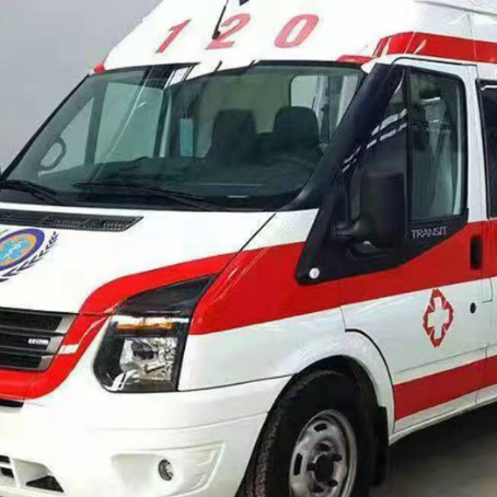 龙湖非急救护送病人转院租赁救护车的优缺点对比